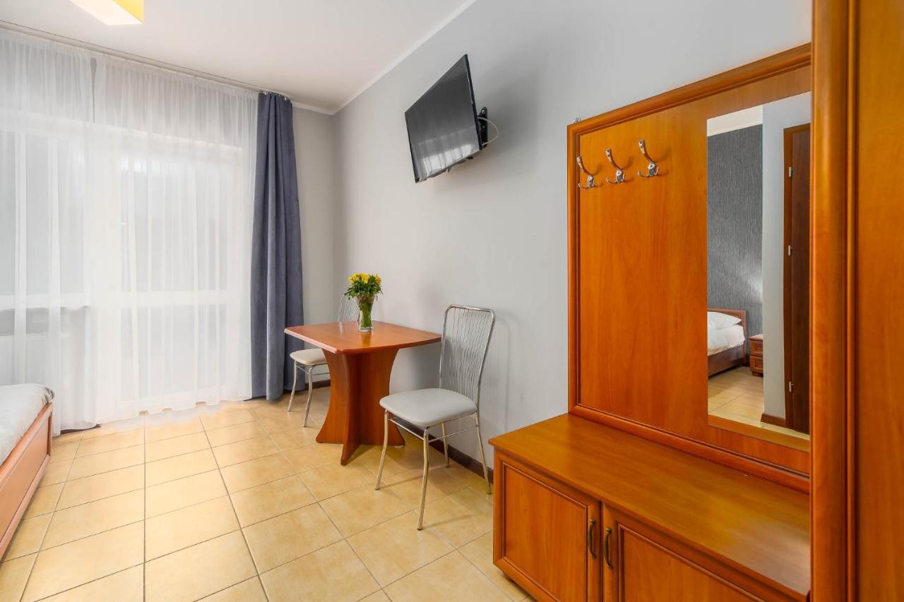 Awenturyn - Pokoje Apartamenty Noclegi Grzybowo Грзибово Экстерьер фото