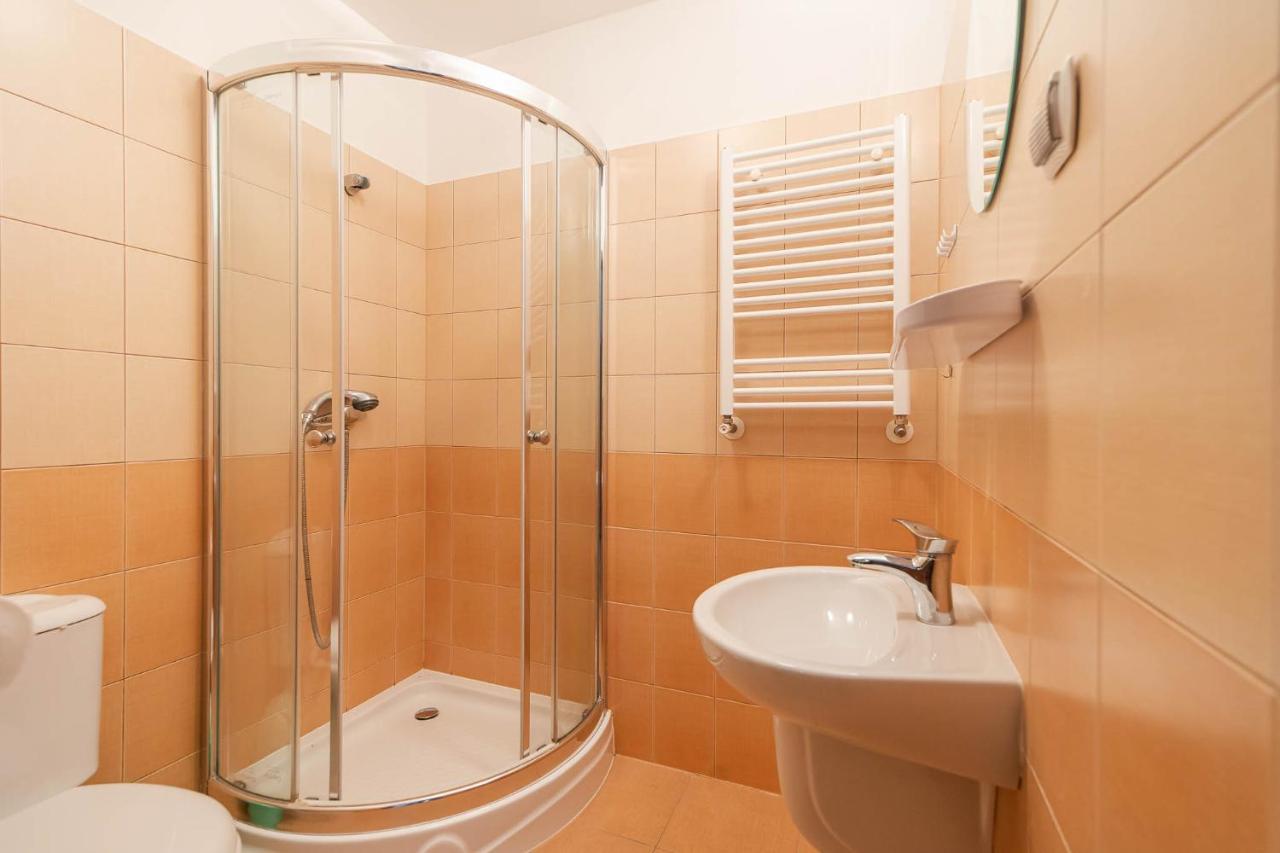 Awenturyn - Pokoje Apartamenty Noclegi Grzybowo Грзибово Экстерьер фото